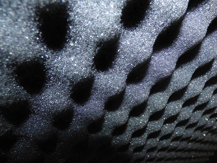 What acoustic foam should I choose for my room? Advantages and disadvantages of Acoustic Foam