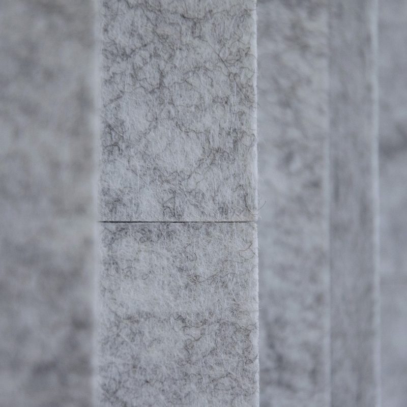 The felt's structure and the modules' joining in close-up