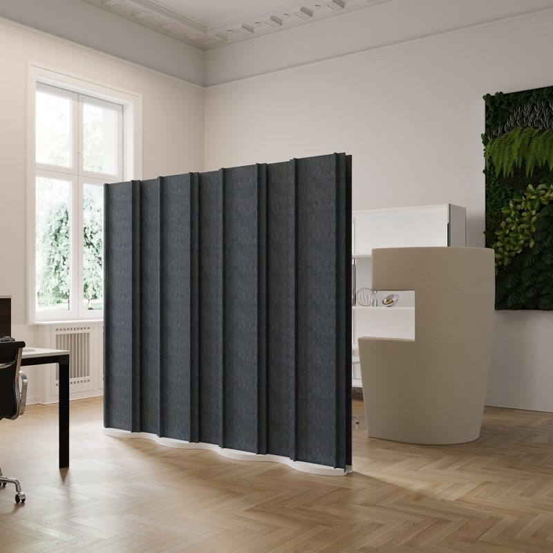Pro.Felt S.3 in an open office space