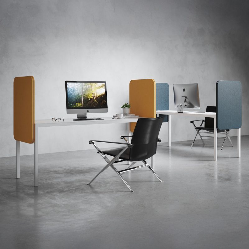 A side workstation shield in an open space